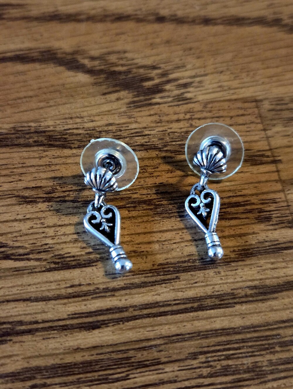 💐BRIGHTON Vintage Silver Dangle Heart Earrings DELIGHTFUL! - Picture 2 of 5